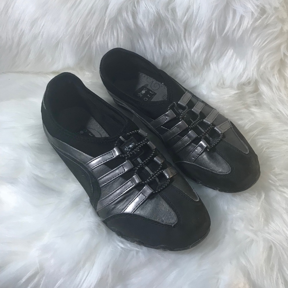 Shoe Art Womens Casual Arena Sneakers Sz 8